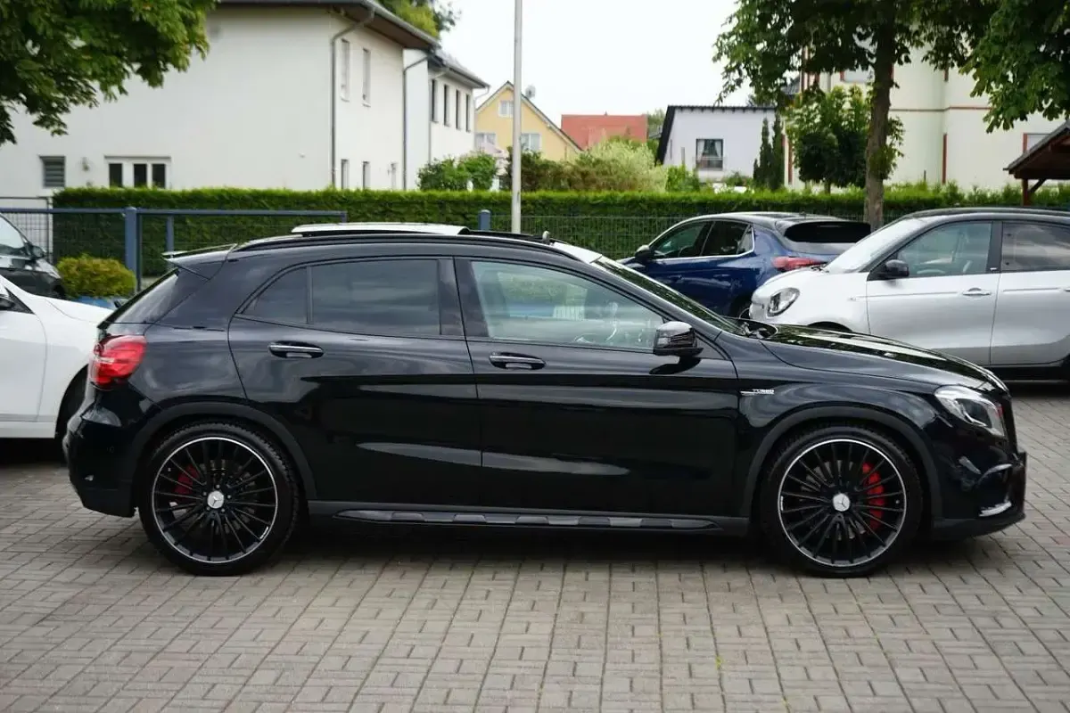 Gebraucht Mercedes GLA45 AMG AMG 381 PS (280 kW) 2019 Schwarz SUV