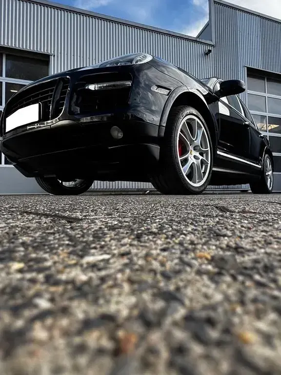 Gebraucht Porsche Cayenne Turbo 500 PS (367 kW) 2010 Schwarz SUV