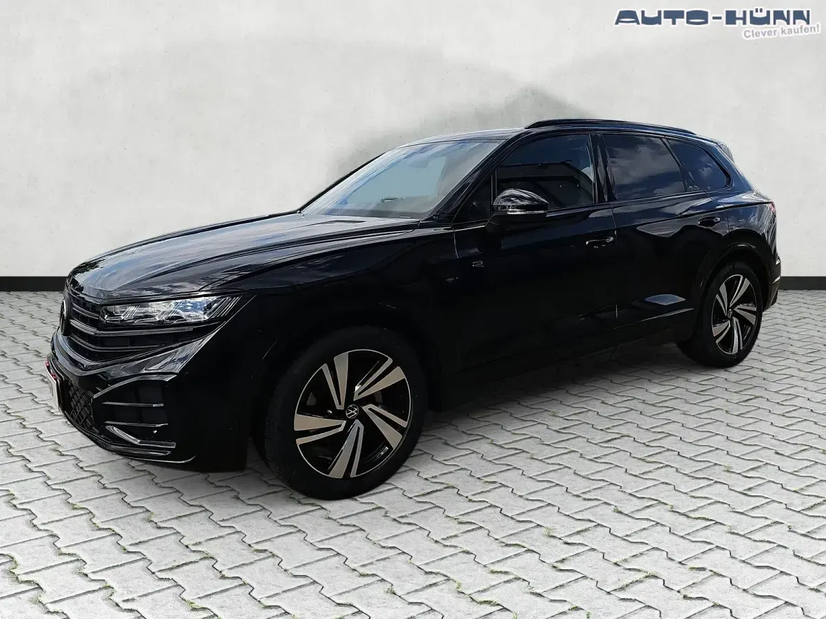 Neu VW Touareg R-line 286 PS (210 kW) 2026 Grenadillschwarz metallic SUV