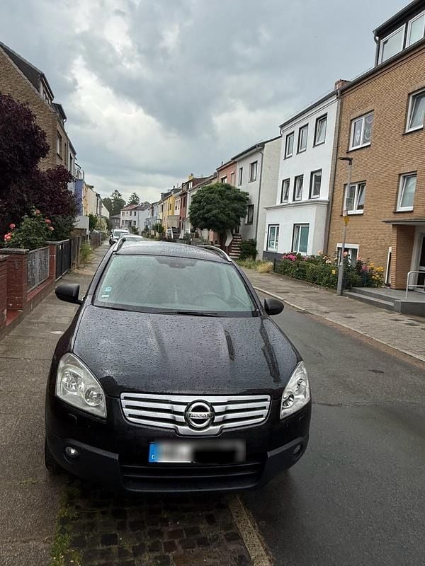 Schwarz Gebraucht 2009 Nissan Qashqai +2 SUV | 6.500 € (Fairer Preis) - Bild 1/4