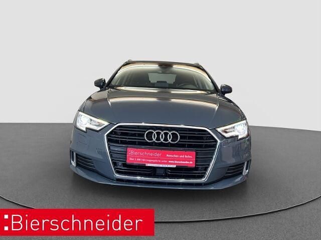 Gebraucht Audi A3 Sport 150 PS (110 kW) 2017 Grau Limousine