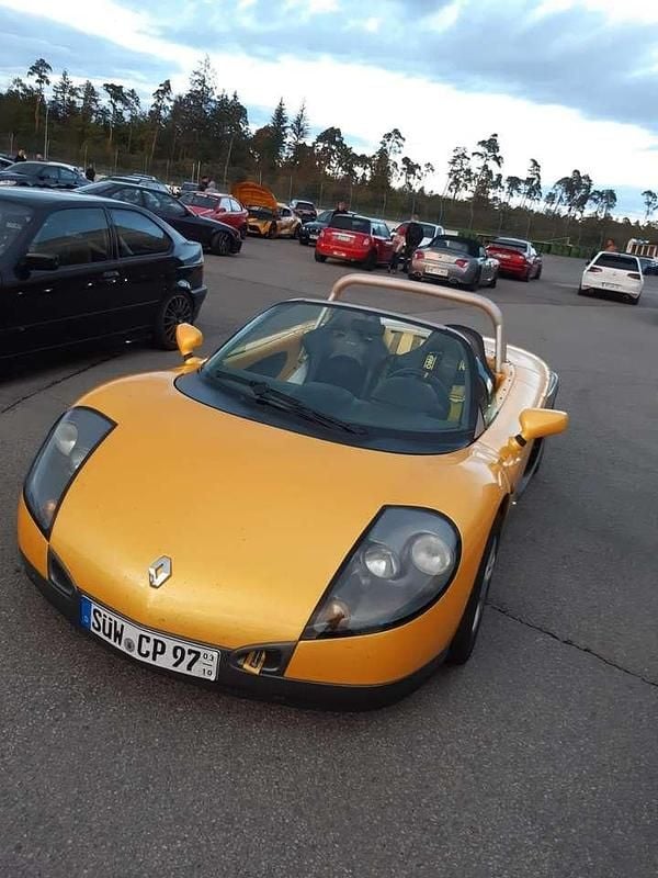 Gebraucht Renault Spider 147 PS (108 kW) 1997 Gelb Cabrio