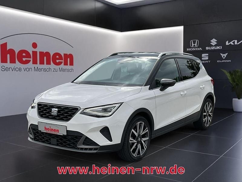 Schwarz Gebraucht 2023 Seat Arona FR SUV | 22.959 € (Fairer Preis) - Bild 1/4