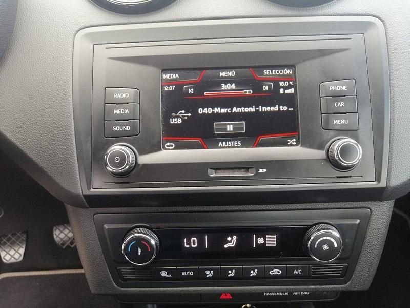 Gebraucht Seat Ibiza Reference 90 PS (66 kW) 2017 Weiß Kleinwagen