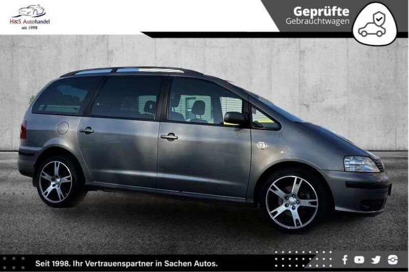 Grau Gebraucht 2007 Seat Alhambra Sport Van / Kleinbus | 7.490 € (Teuer) - Bild 1/4