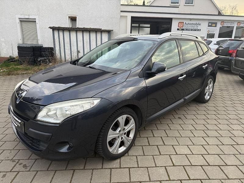 Gebraucht Renault Mégane III 110 PS (80 kW) 2010 Schwarz Limousine