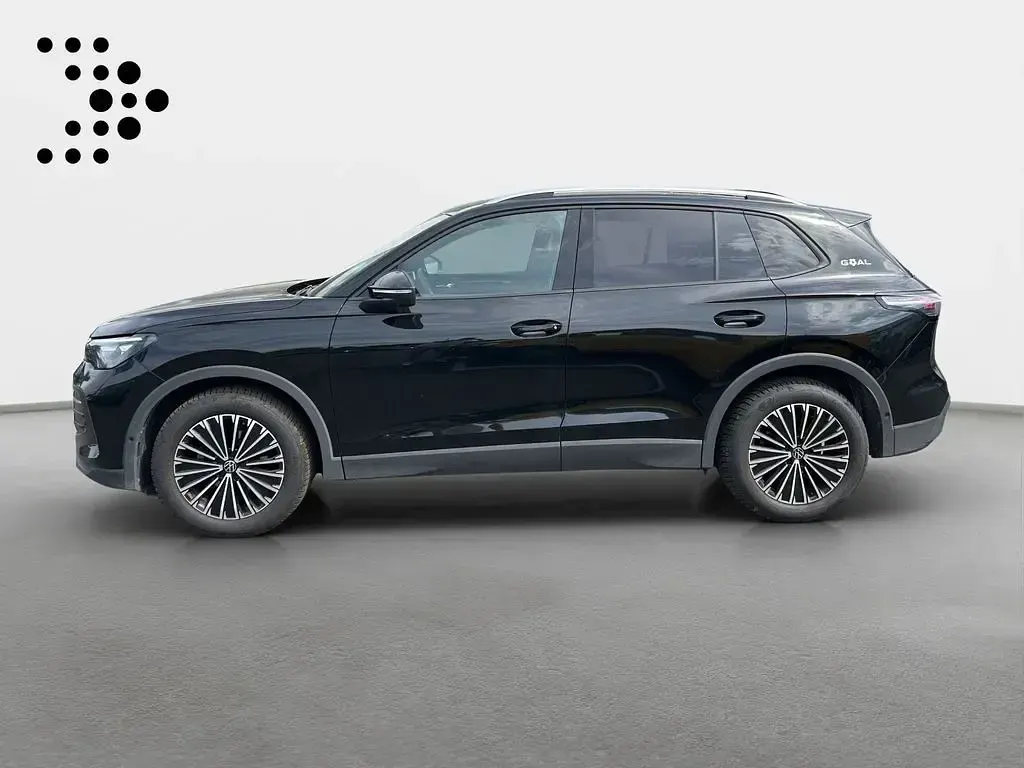 Gebraucht VW Tiguan Goal 150 PS (110 kW) 2025 Grenadillschwarz metallic SUV