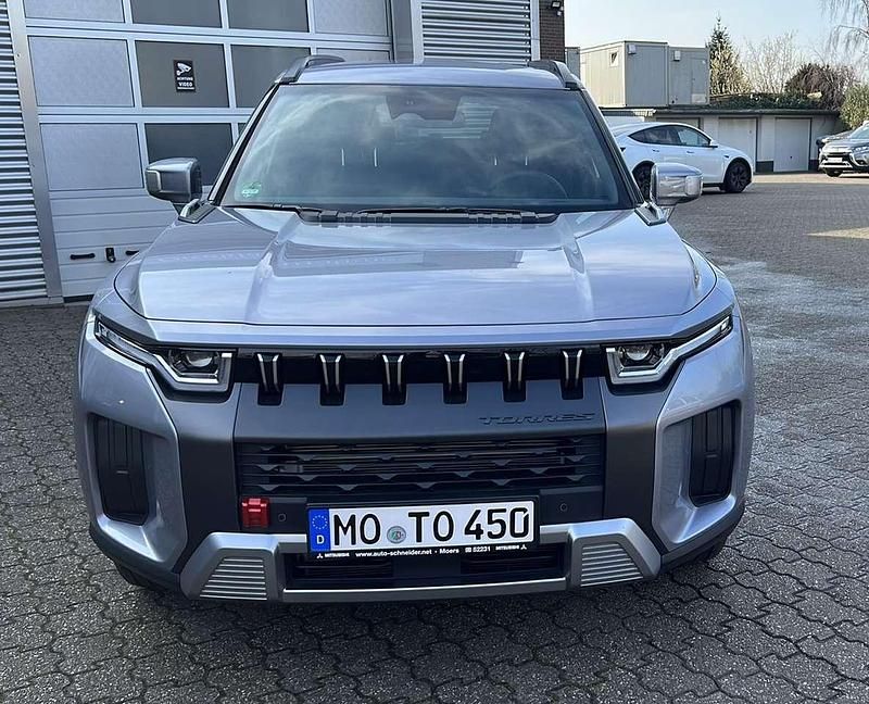 Usata KGM Torres 204 CV (150 kW) 2025 Iron metal SUV