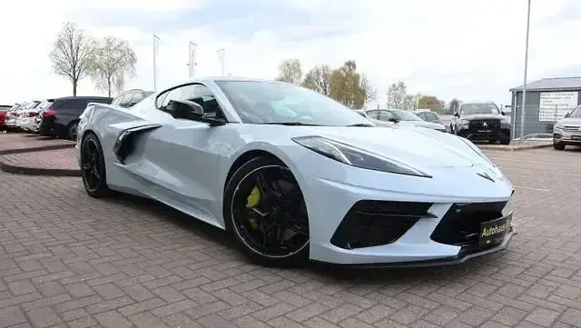 Gebraucht Corvette Stingray 481 PS (353 kW) 2023 Grau Coupé