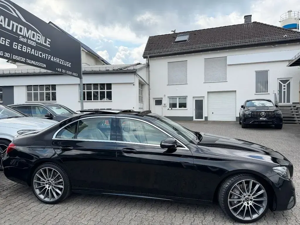 Gebraucht Mercedes E450 AMG 367 PS (269 kW) 2020 Obsidianschwarz metallic Limousine