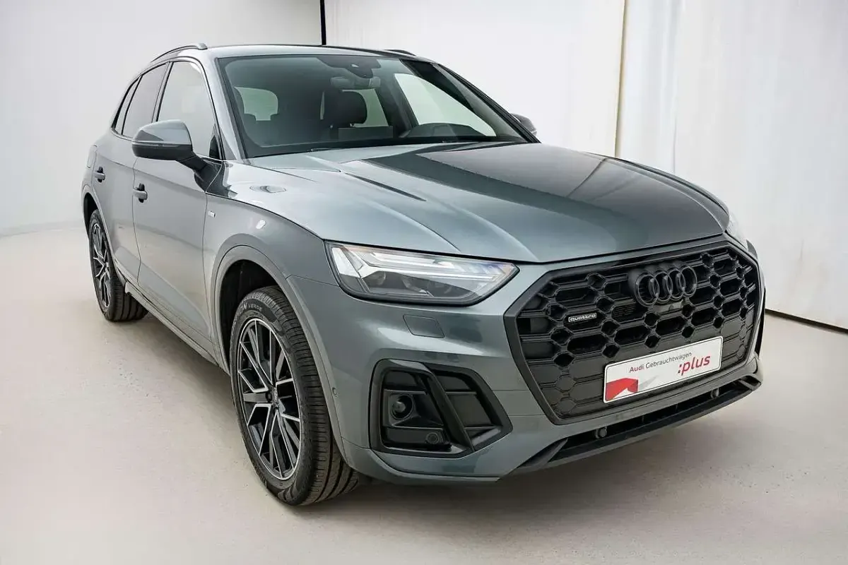 Gebraucht Audi Q5 S-Line 299 PS (219 kW) 2025 Daytonagrau perleffekt SUV
