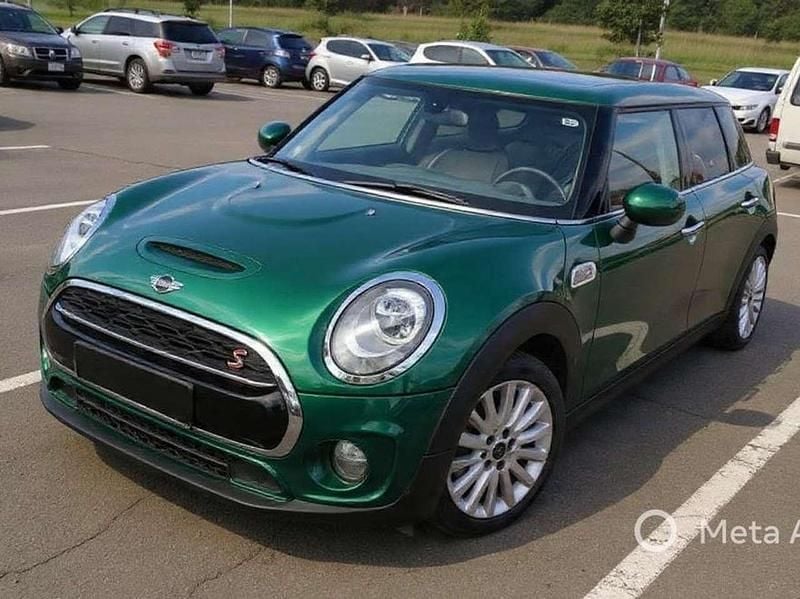 Gebraucht Mini Cooper SD Clubman 190 PS (139 kW) 2018 British racing green imetallic Kombi