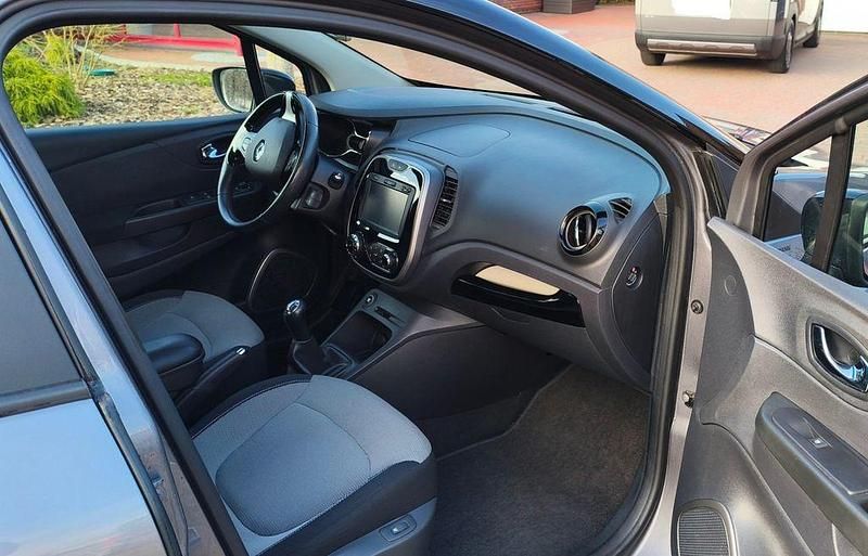 Gebraucht Renault Captur 90 PS (66 kW) 2017 Grau SUV