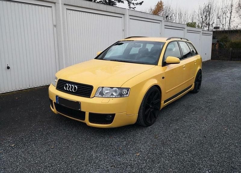 Gebraucht Audi A4 S-Line 163 PS (119 kW) 2002 Gelb Kombi