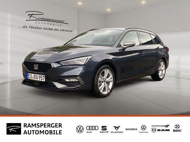 Grau (magnetic grau metallic) Gebraucht 2024 Seat Leon FR Kombi | 36.950 € - Bild 1/4