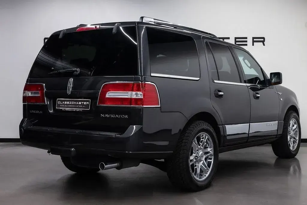 Gebraucht Lincoln Navigator 305 PS (224 kW) 2006 Schwarz SUV