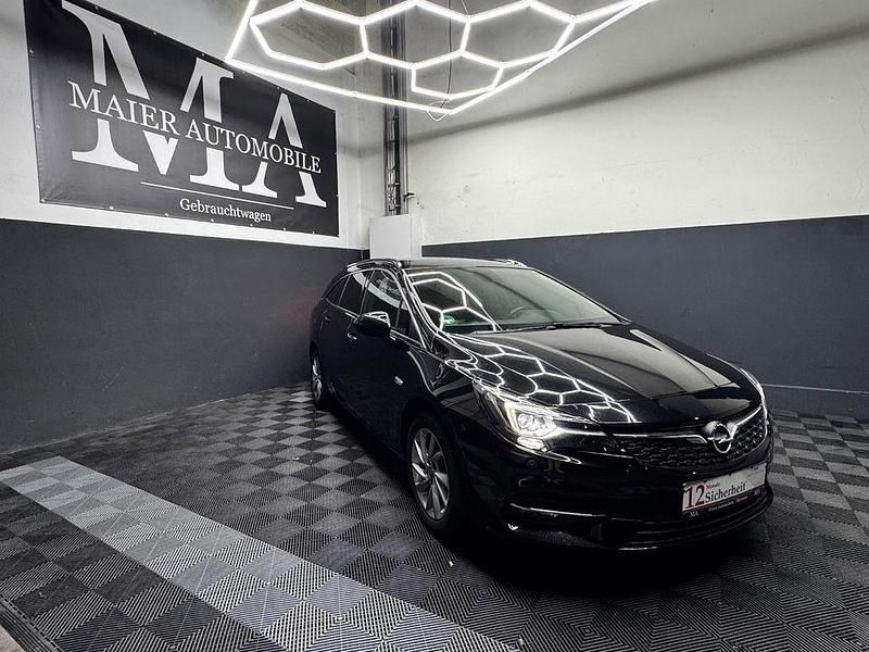 Schwarz Gebraucht 2020 Opel Astra Elegance Kombi | 12.399 € (Fairer Preis) - Bild 1/4