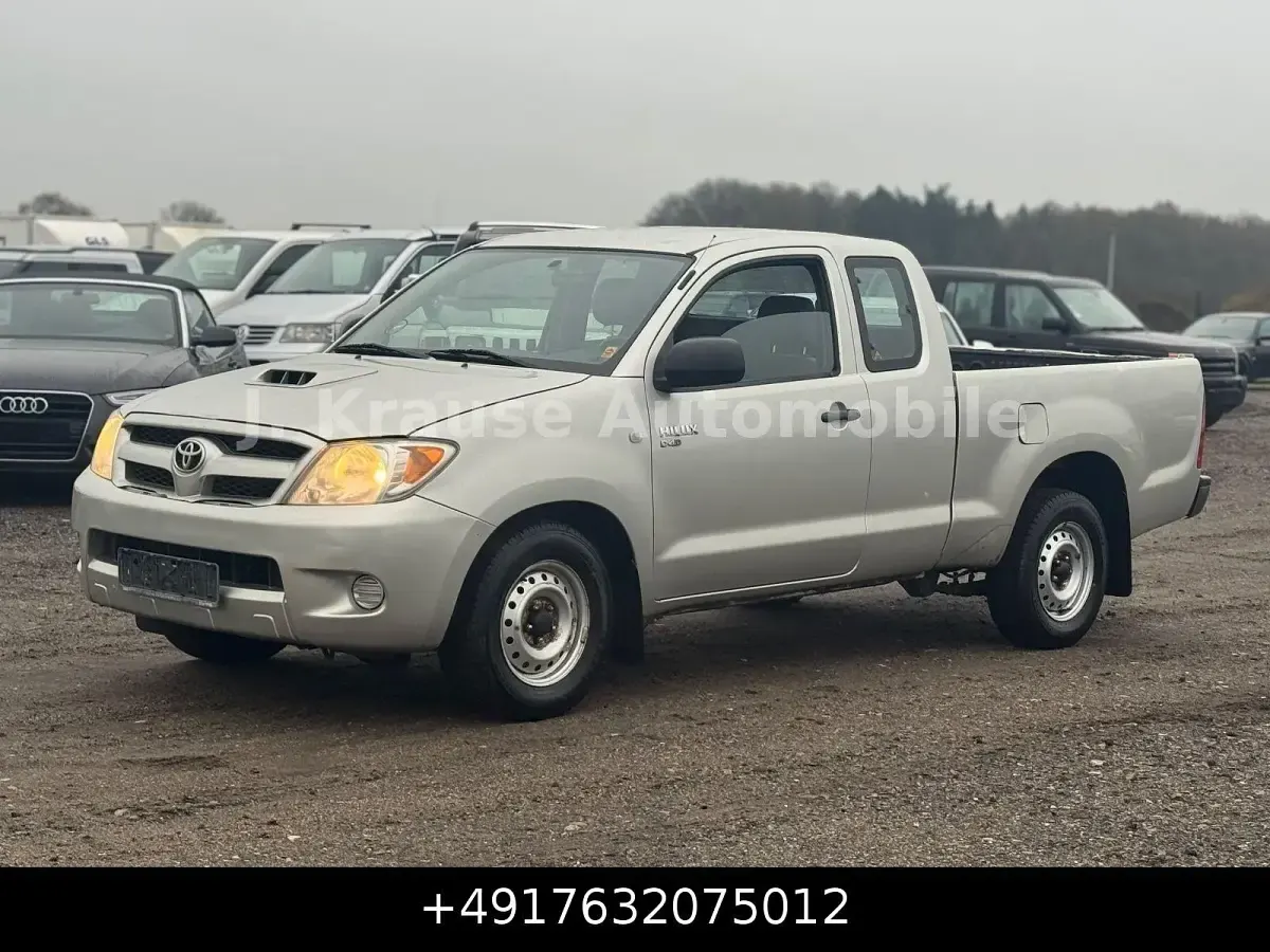Gebraucht Toyota HiLux 120 PS (88 kW) 2008 Silber Pickup