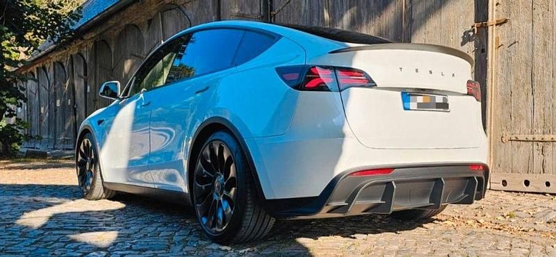 Gebraucht Tesla Model Y Performance 392 kW (534 PS) 2022 Weiß SUV