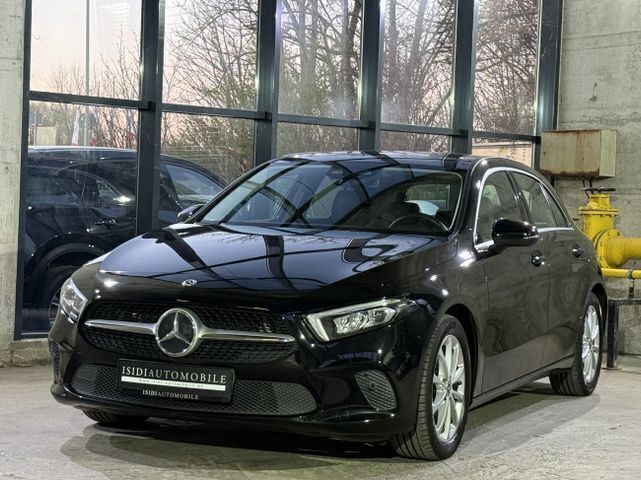 Schwarz Gebraucht 2019 Mercedes A200 Progressive Limousine | 19.700 € (Fairer Preis) - Bild 1/4