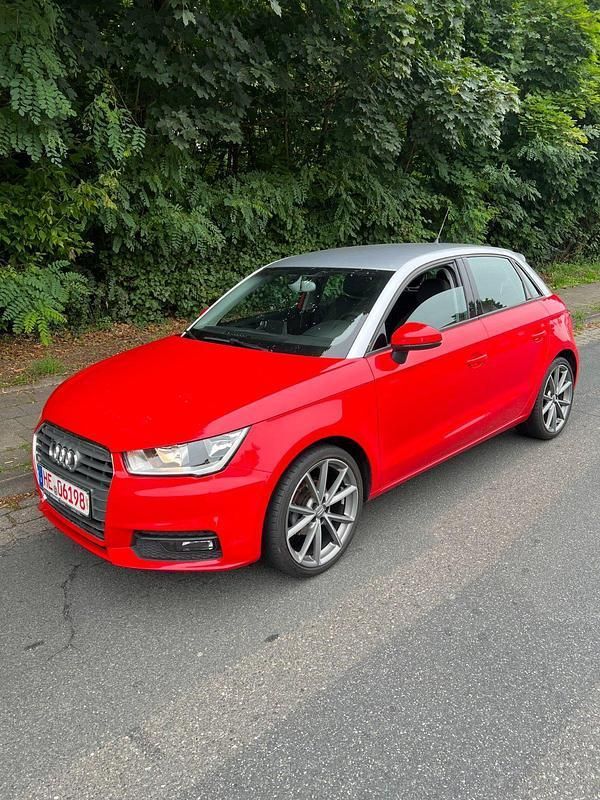 Rot Gebraucht 2018 Audi A1 Sportback Kleinwagen | 12.200 € (Guter Preis) - Bild 1/4