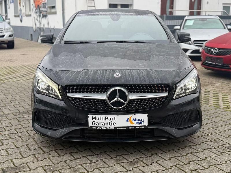 Gebraucht Mercedes CLA200 156 PS (114 kW) 2017 Schwarz Limousine