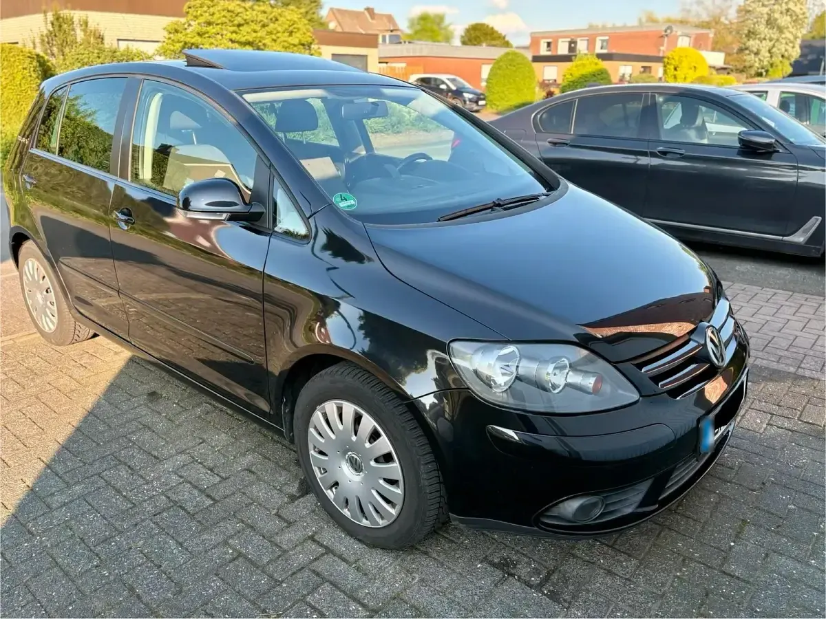 Gebraucht VW Golf Plus Cross 80 PS (58 kW) 2007 Schwarz Van / Kleinbus