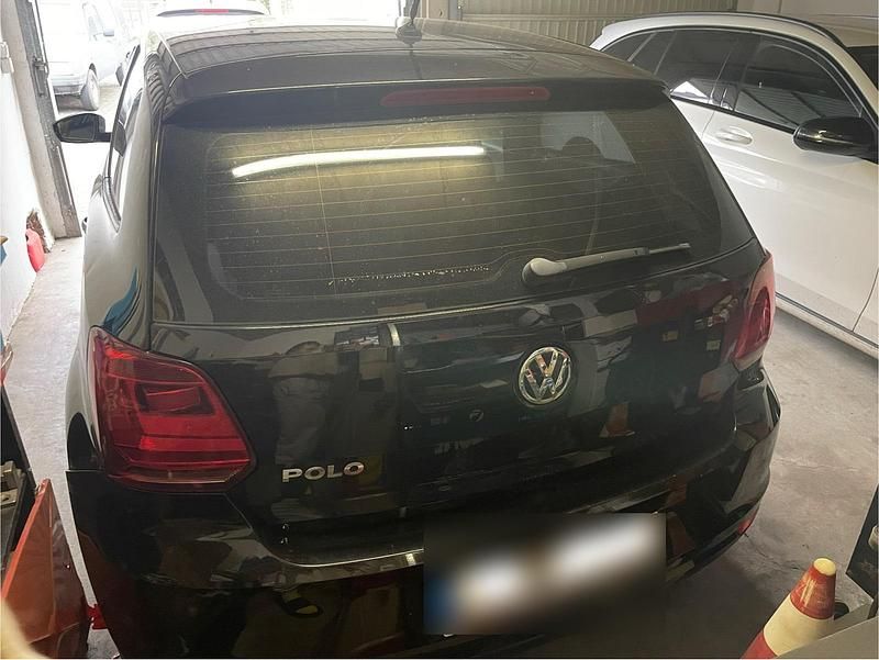 Gebraucht VW Polo 60 PS (44 kW) 2014 Schwarz Coupé
