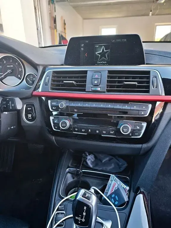 Gebraucht BMW 320 Sport Line 190 PS (139 kW) 2017 Weiß Kombi