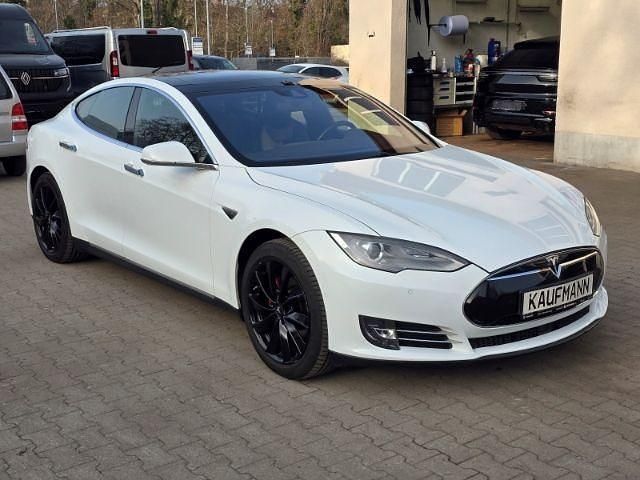 Second-hand Tesla Model S 269 kW (367 CP) 2015 Alb Hatchback
