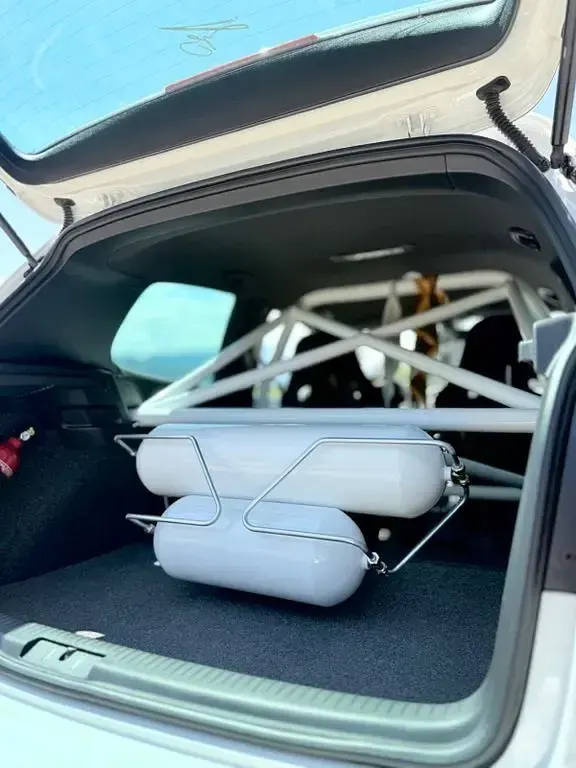 Gebraucht VW Golf VI R 271 PS (199 kW) 2010 Weiß Kleinwagen