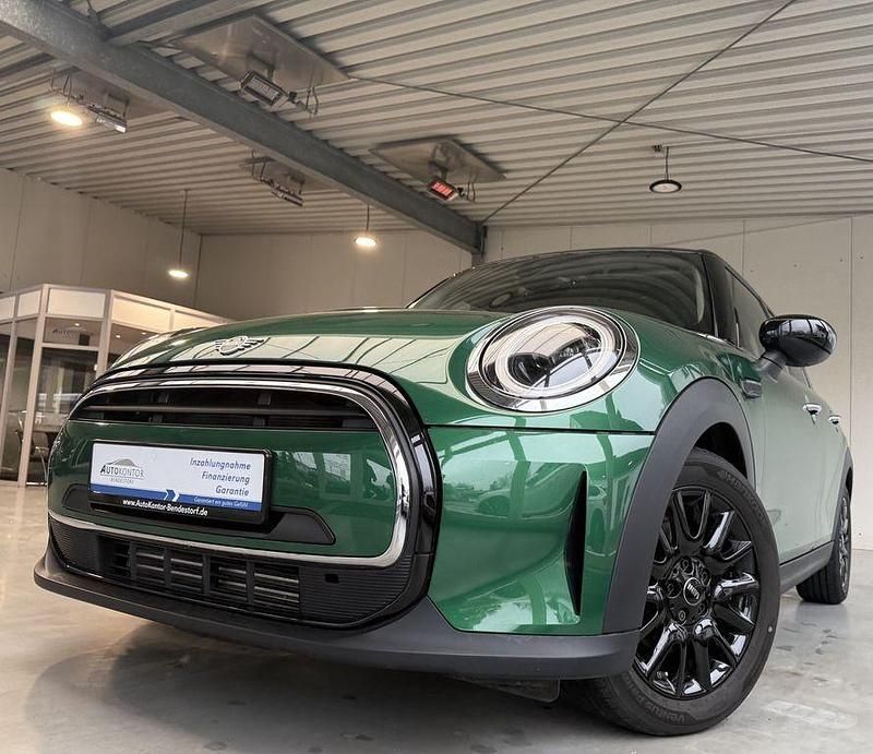Gebraucht Mini Cooper 136 PS (100 kW) 2023 Grün Kleinwagen