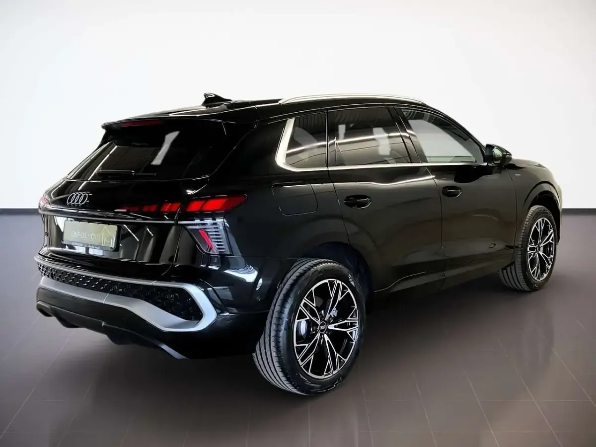 Gebraucht Audi Q3 S-Line 272 PS (200 kW) 2025 Mythosschwarz metallic SUV