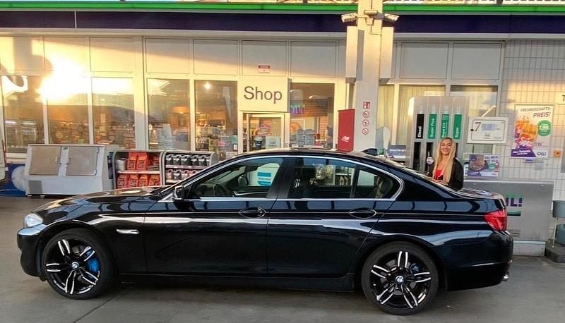 Gebraucht BMW 525 218 PS (160 kW) 2013 Schwarz Limousine