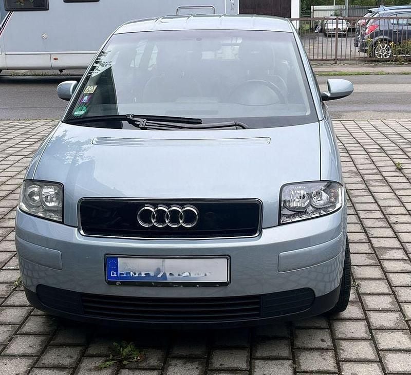 Silber Gebraucht 2002 Audi A2 Kleinwagen | 2.400 € (Superpreis) - Bild 1/4