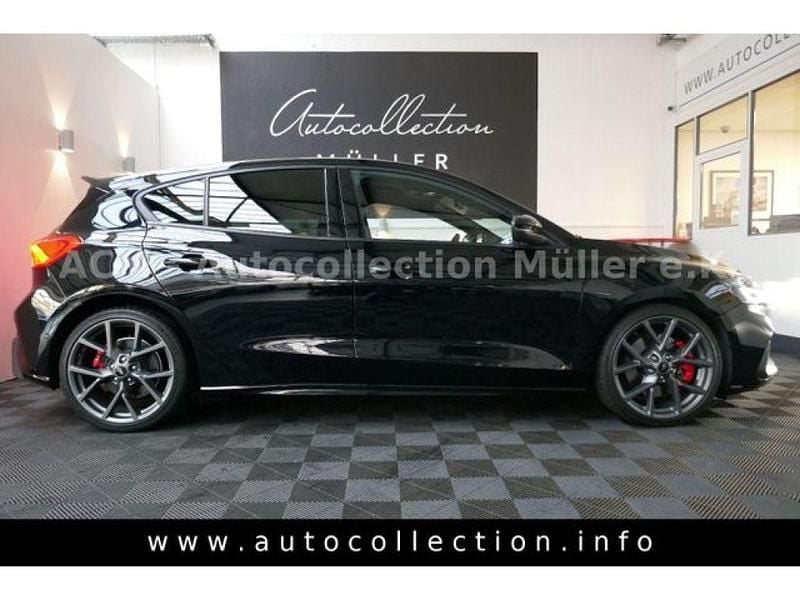 Gebraucht Ford Focus ST 280 PS (205 kW) 2021 Agate black (metallic) Limousine
