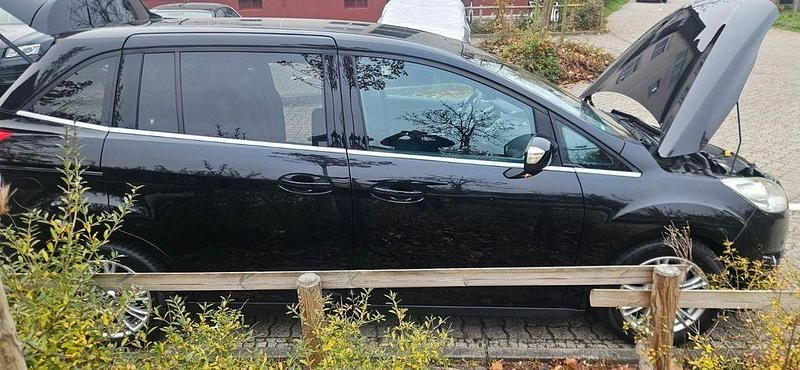 Gebraucht Ford Grand C-Max Titanium 150 PS (110 kW) 2012 Schwarz Van / Kleinbus