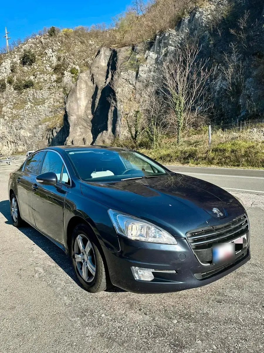Gebraucht Peugeot 508 120 PS (88 kW) 2014 Blau Limousine