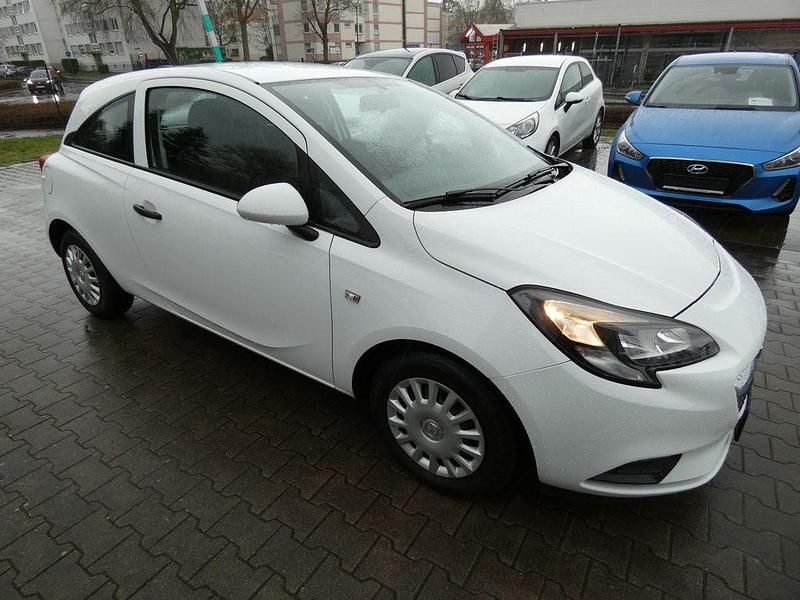 Gebraucht Opel Corsa Selection 69 PS (50 kW) 2015 Weiß Kleinwagen