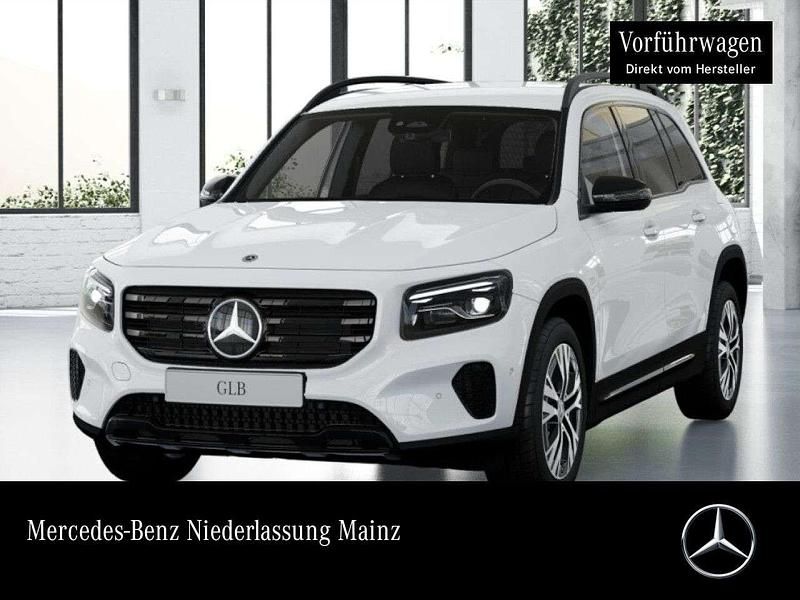 Polarweiß Gebraucht 2024 Mercedes GLB200 Progressive SUV | 42.490 € (Fairer Preis) - Bild 1/4