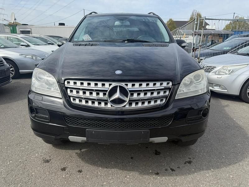 Usata Mercedes ML320 2007 Nero SUV