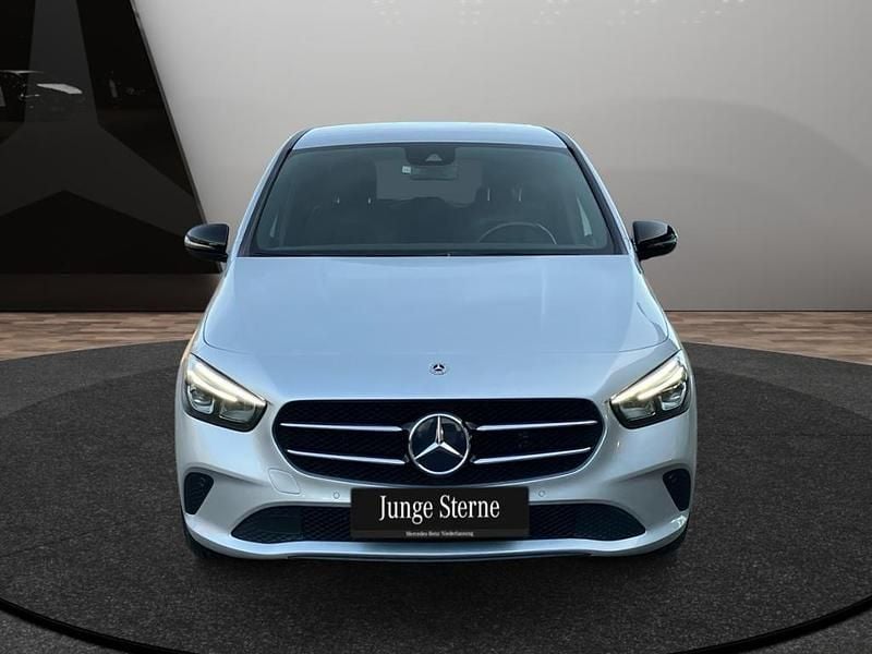 Gebraucht Mercedes E250 Progressive 160 PS (117 kW) 2021 Silber Limousine