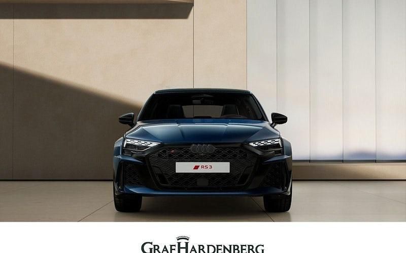 Neu Audi RS3 Comfort 400 PS (294 kW) 2025 Blau Limousine
