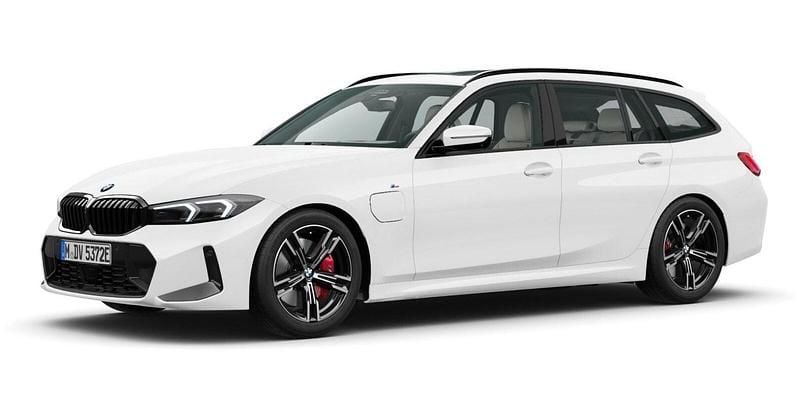 Weiß Gebraucht 2025 BMW 330e Comfort Edition Kombi | 52.520 € (Etwas zu teuer) - Bild 1/4