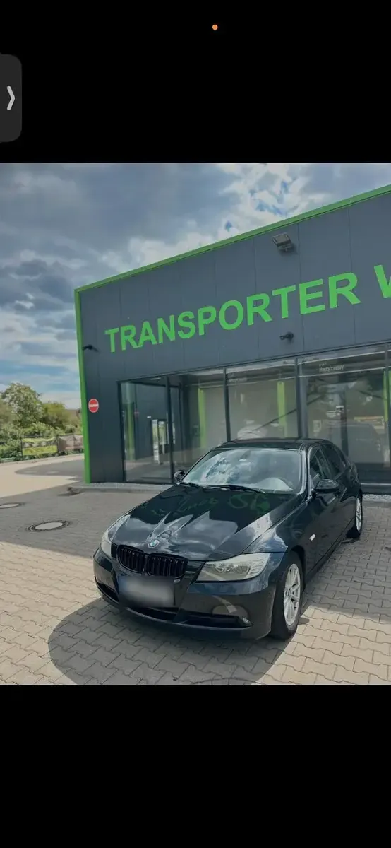 Gebraucht BMW 316 116 PS (85 kW) 2011 Schwarz Limousine