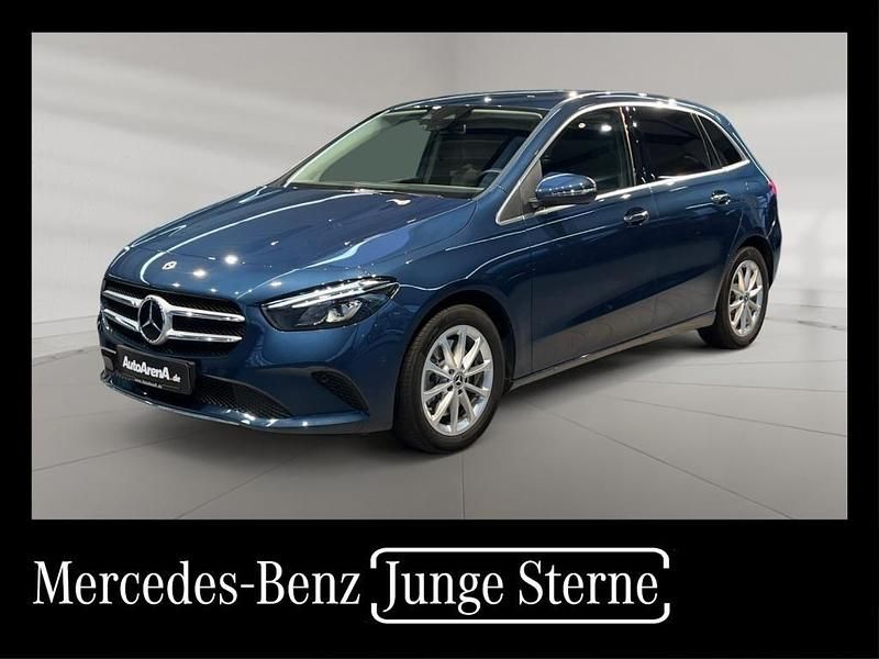 Blau Gebraucht 2022 Mercedes E250 Progressive Limousine | 24.979 € (Guter Preis) - Bild 1/4
