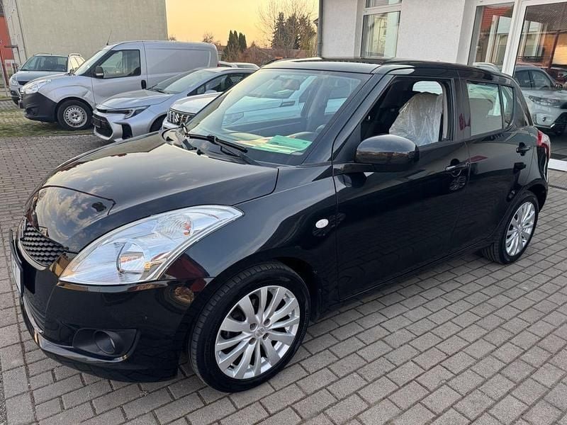 Gebraucht Suzuki Swift Comfort 94 PS (69 kW) 2011 Schwarz Kleinwagen