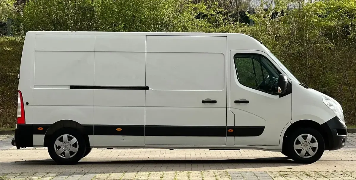 Used Renault Master 125 HP (91 kW) 2014 White Van
