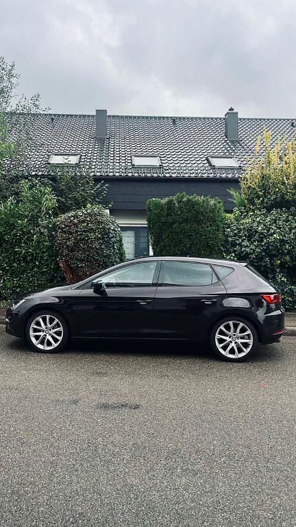 Gebraucht Seat Leon FR 179 PS (131 kW) 2017 Andere farben Limousine