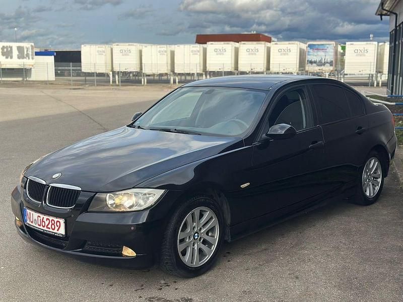 Gebraucht BMW 318 Sport Line 129 PS (94 kW) 2005 Limousine